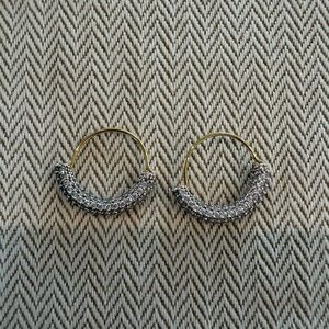 AdorneMonde Saz mini hoop earrings with crystals and gold worn 1x